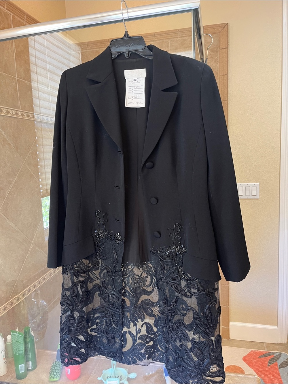 Badgley Mischka Black Embroidered Hem Blazer Blazer size 6 Dress 4